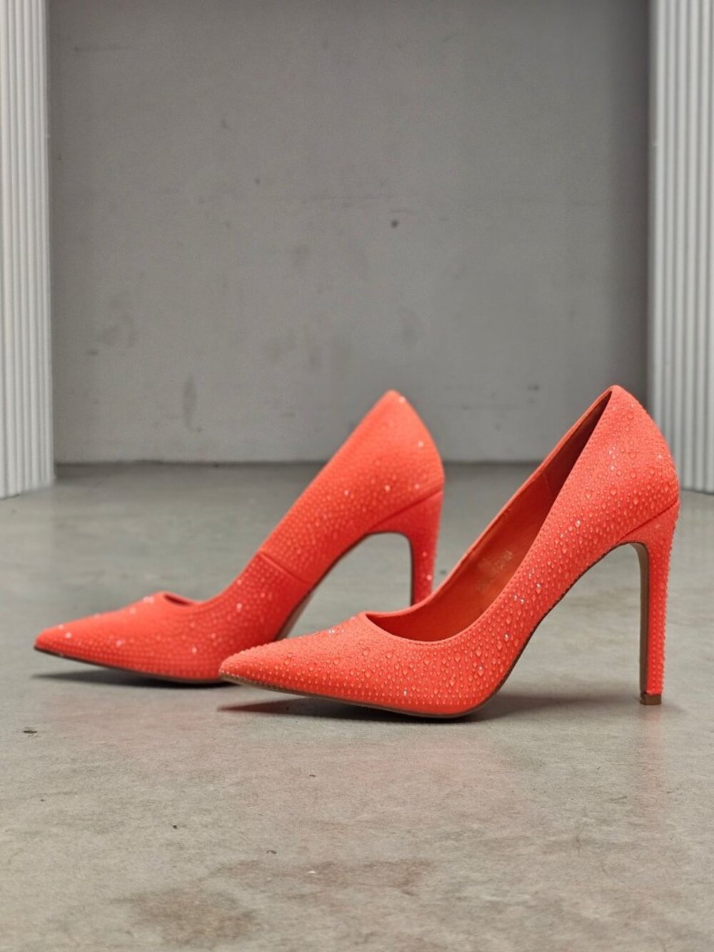 Crystal-Embellished Orange High Heels For Women Pointed Toe Stiletto Heel Elegan